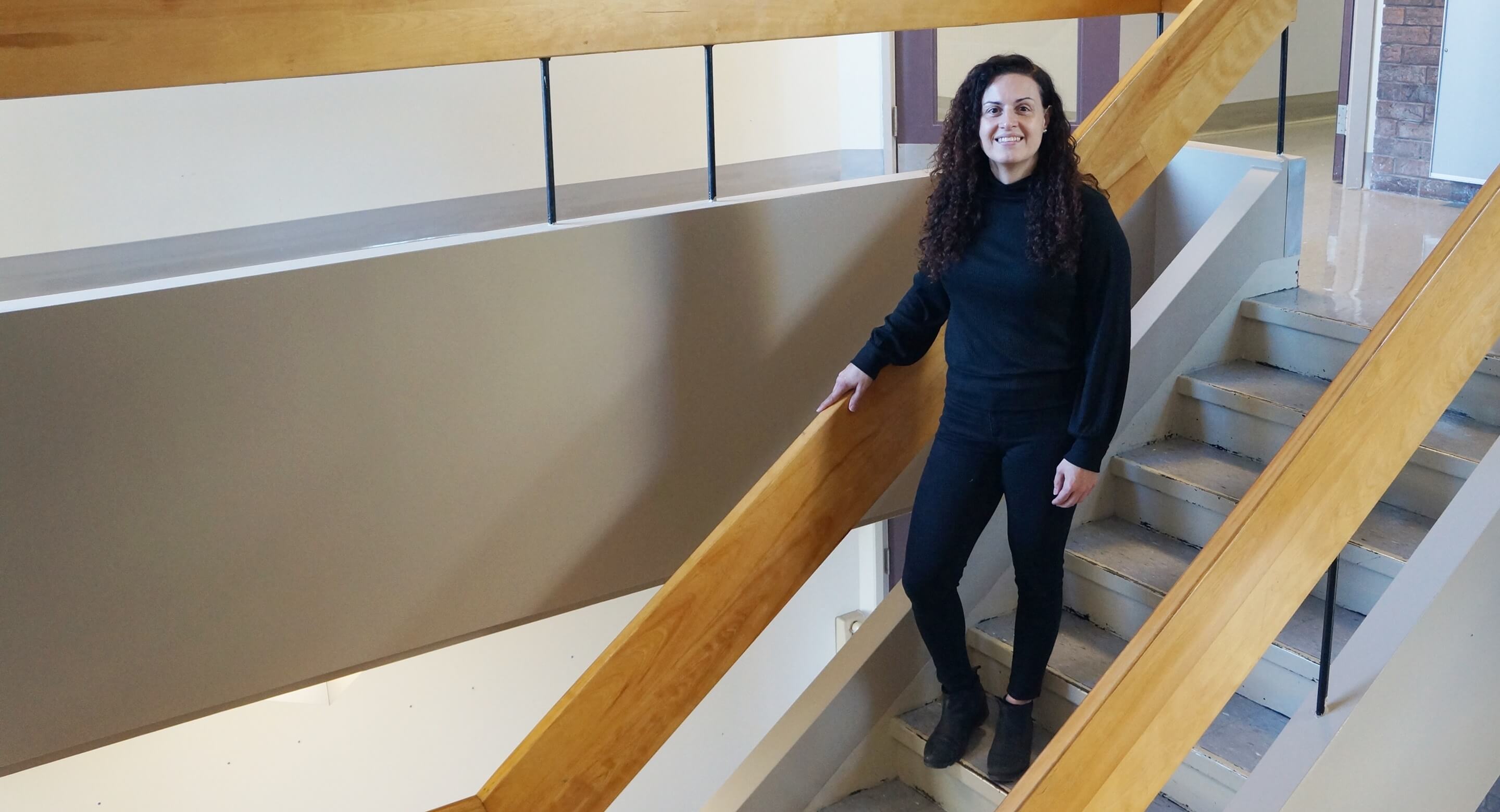 Dr. Claire de Oliveira