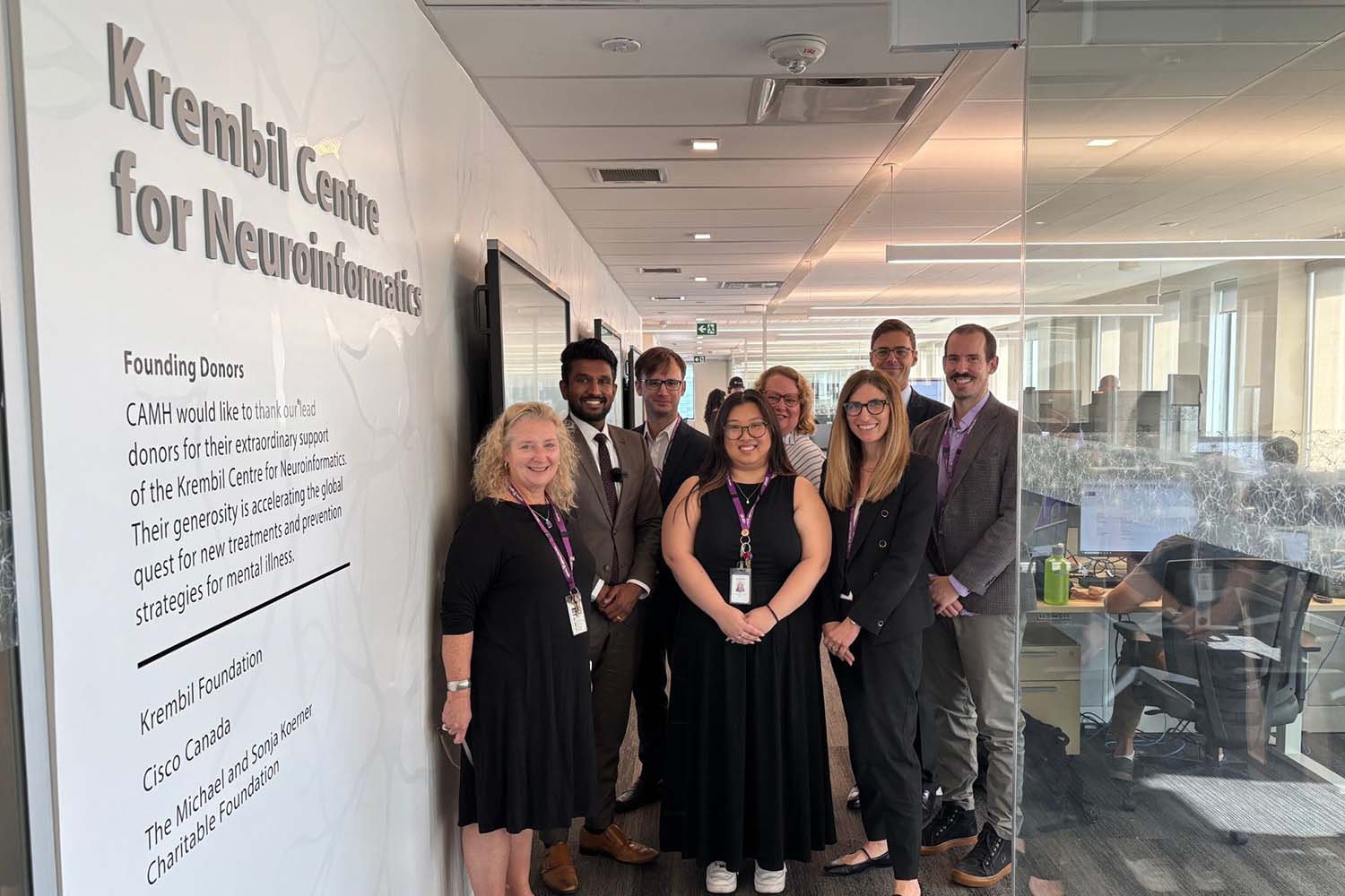 Assistant Minister of Mental Health Vijay Thanigasalam visited CAMH to tour our research